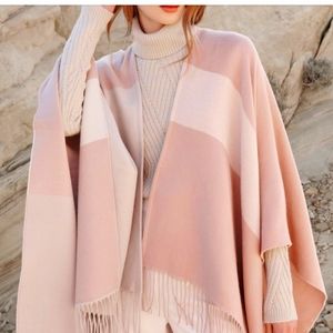 SOLD & KYO Women's scarfigan with fringe. OS